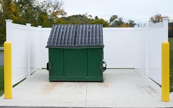 we provide customizable service prepare for our commercial dumpsters, with options ranging from daily to month-to-month pickup